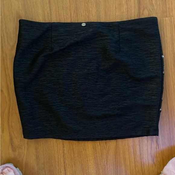 Guess Size 10 mini skirt 90s - Picture 2 of 3